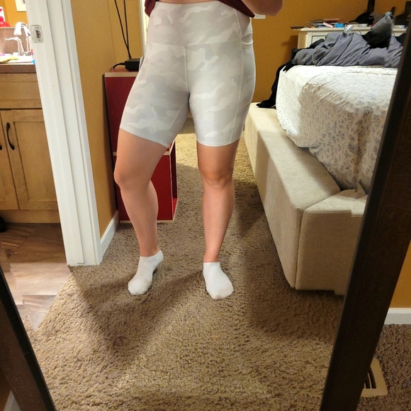 NWT- RBX ACTIVE SHORTS - Picture 4 of 4